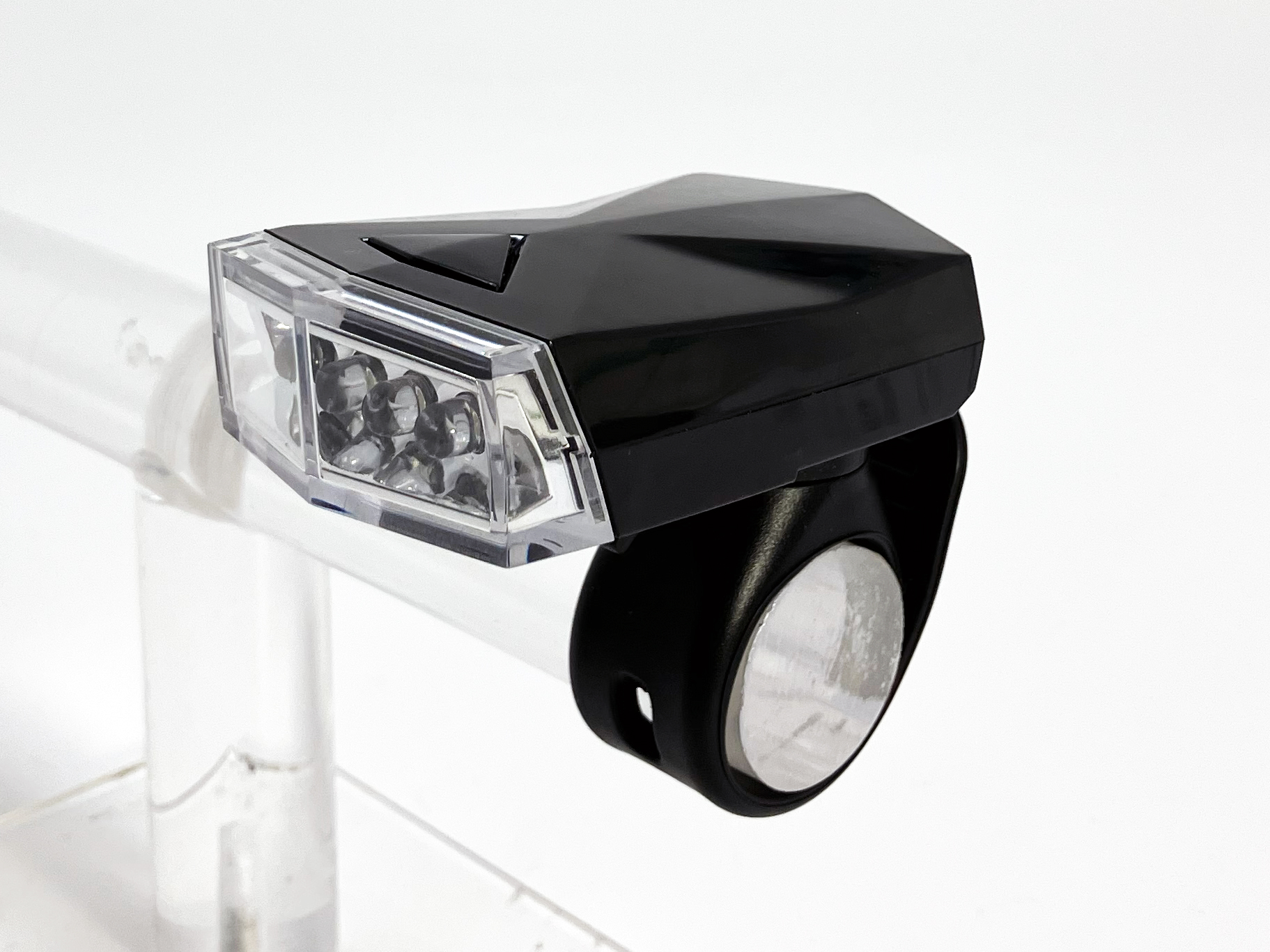 4LEDフロントライト 平型 ｜パーツ・用品・自転車商品｜㈱サギサカ