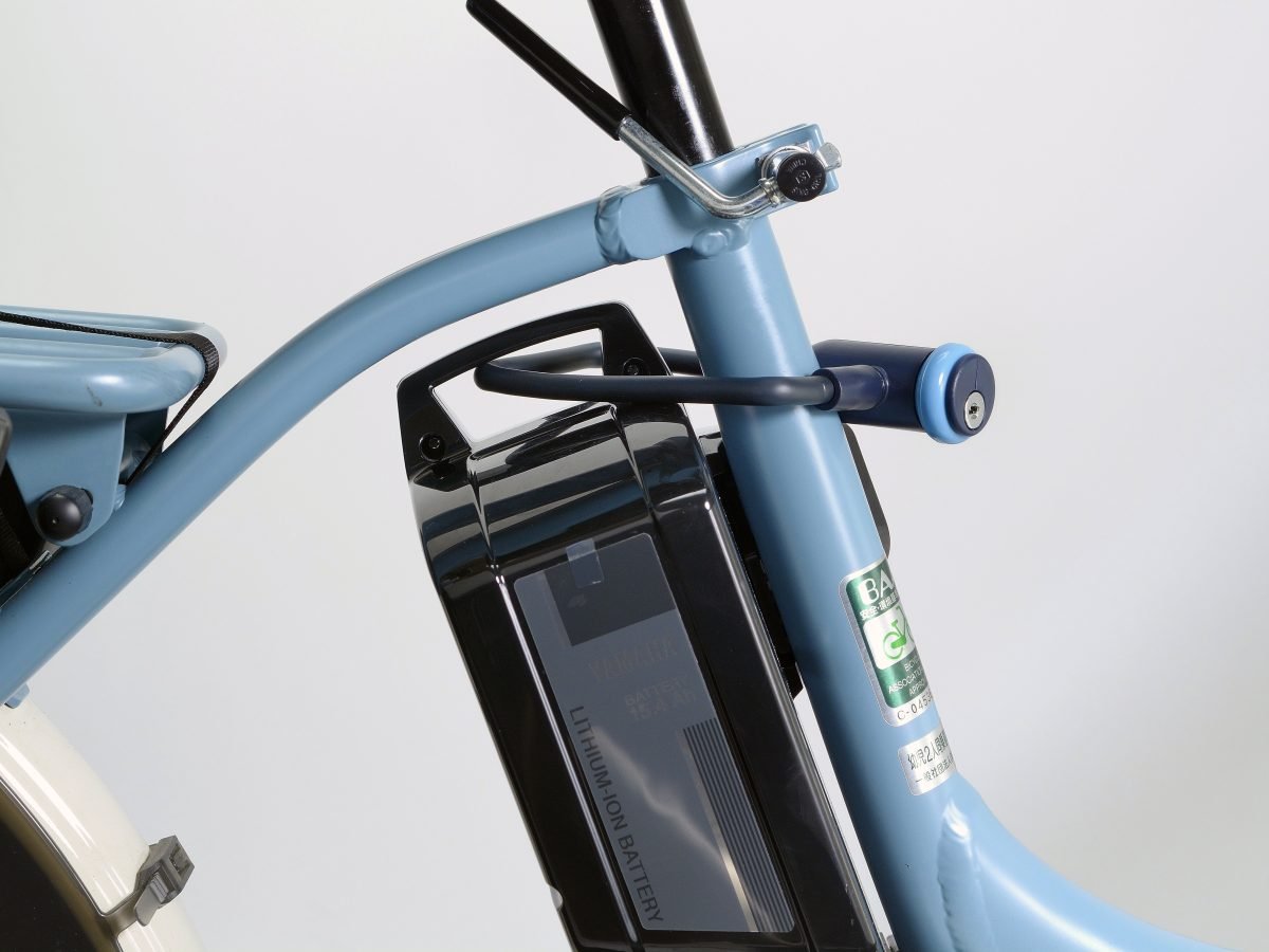 Fino 電動アシスト自転車バッテリー専用ロック