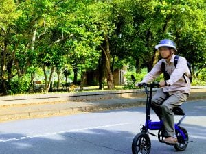 モペットと電動アシスト自転車の違いは❓ | コラム